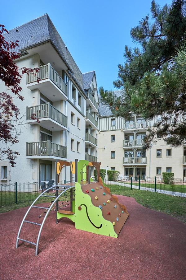 Residence Pierre&Vacances Les Embruns Deauville Exterior foto